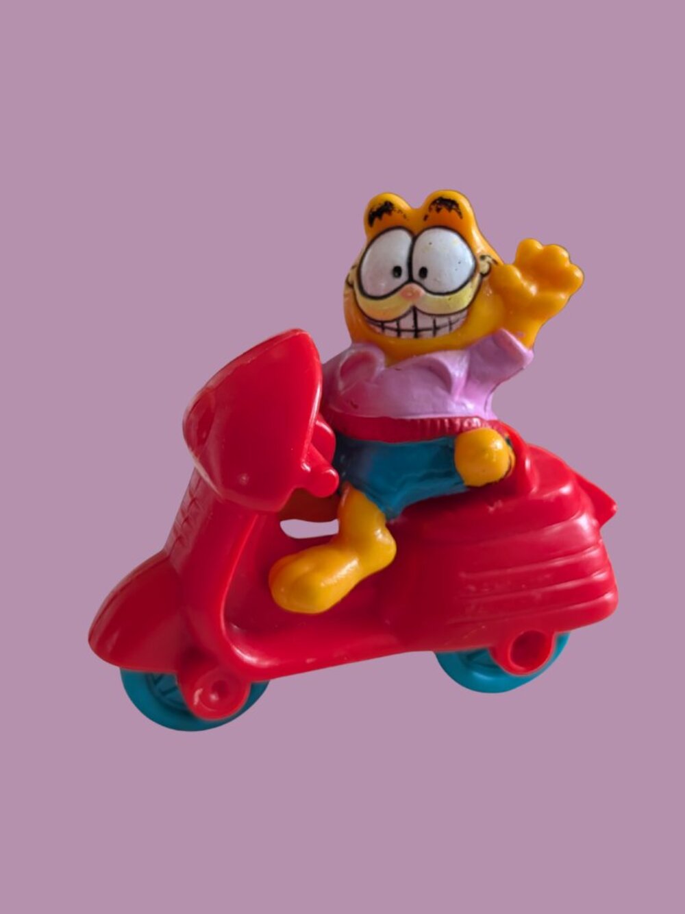 SALE 10/$20 Garfield and Odie on Scooter Vintage 1988 McDonald's Happy Meal Toy - Picture 1 of 1